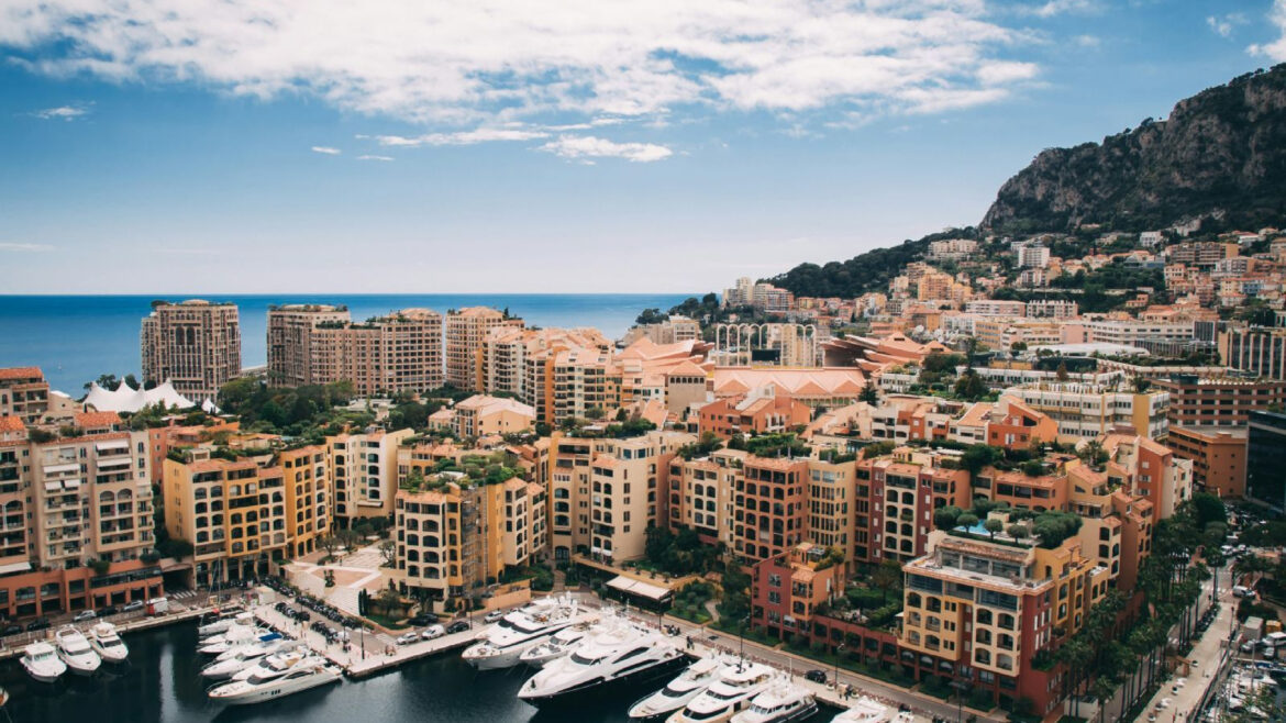 Monaco – Xa hoa giữa lòng Địa Trung Hải