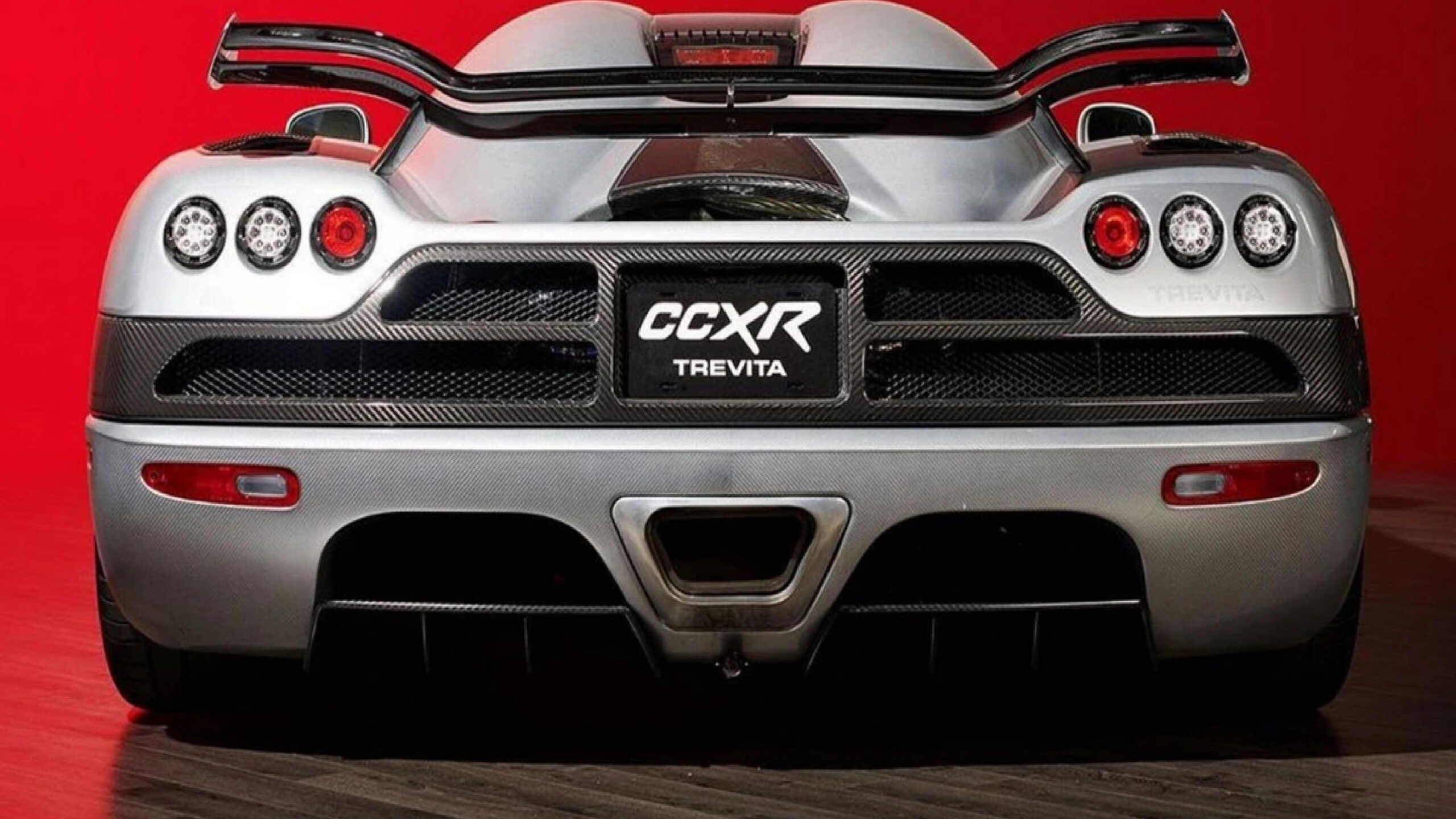 Koenigsegg CCXR Trevita – Vẻ đẹp kim cương