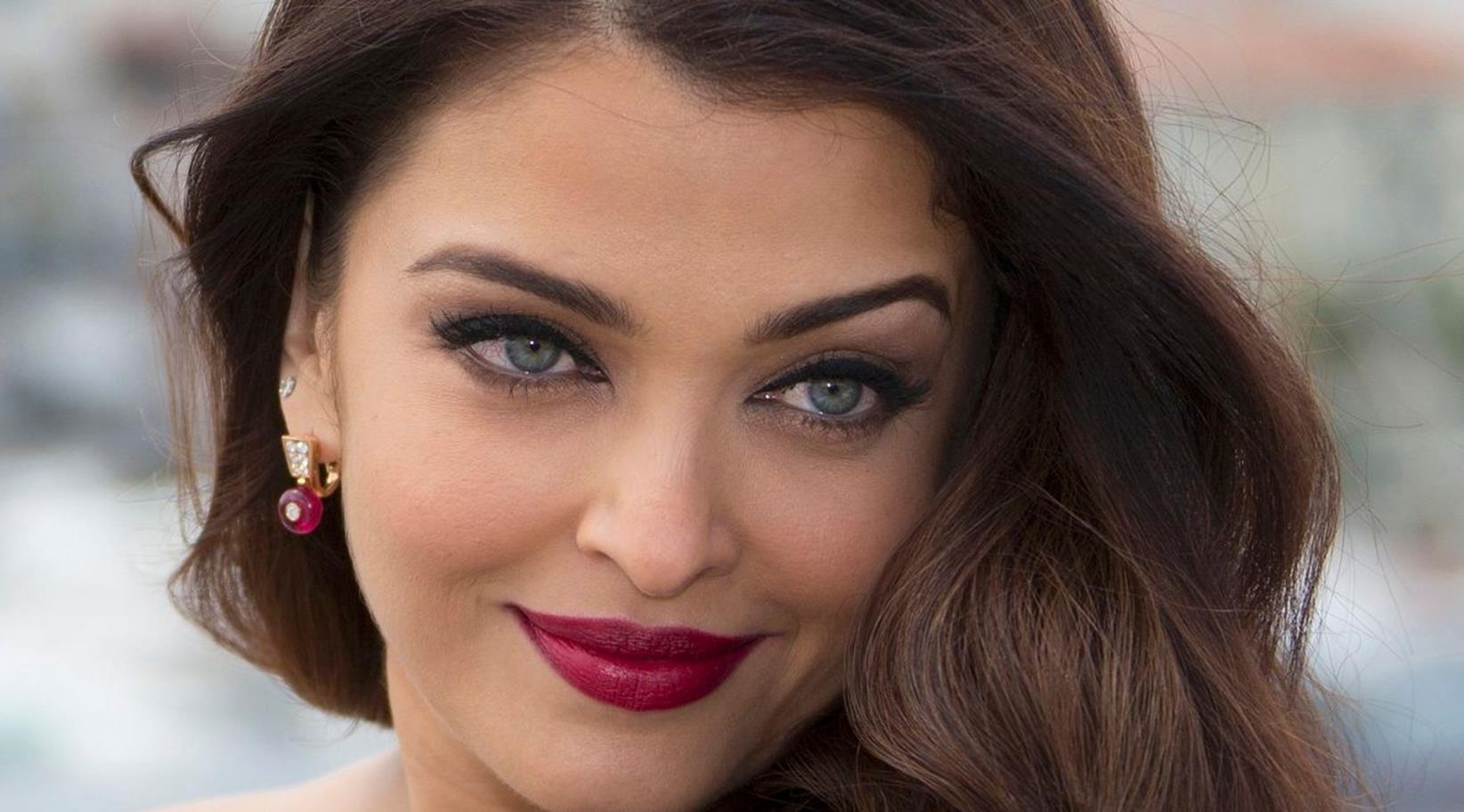 Ấn Độ lọt top 10 có gái xinh nhất thế giới - Aishwarya Rai