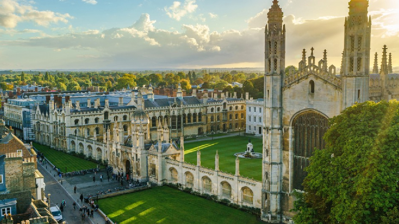 University of Cambridge – Nơi khởi nguồn của những bộ óc vĩ đại