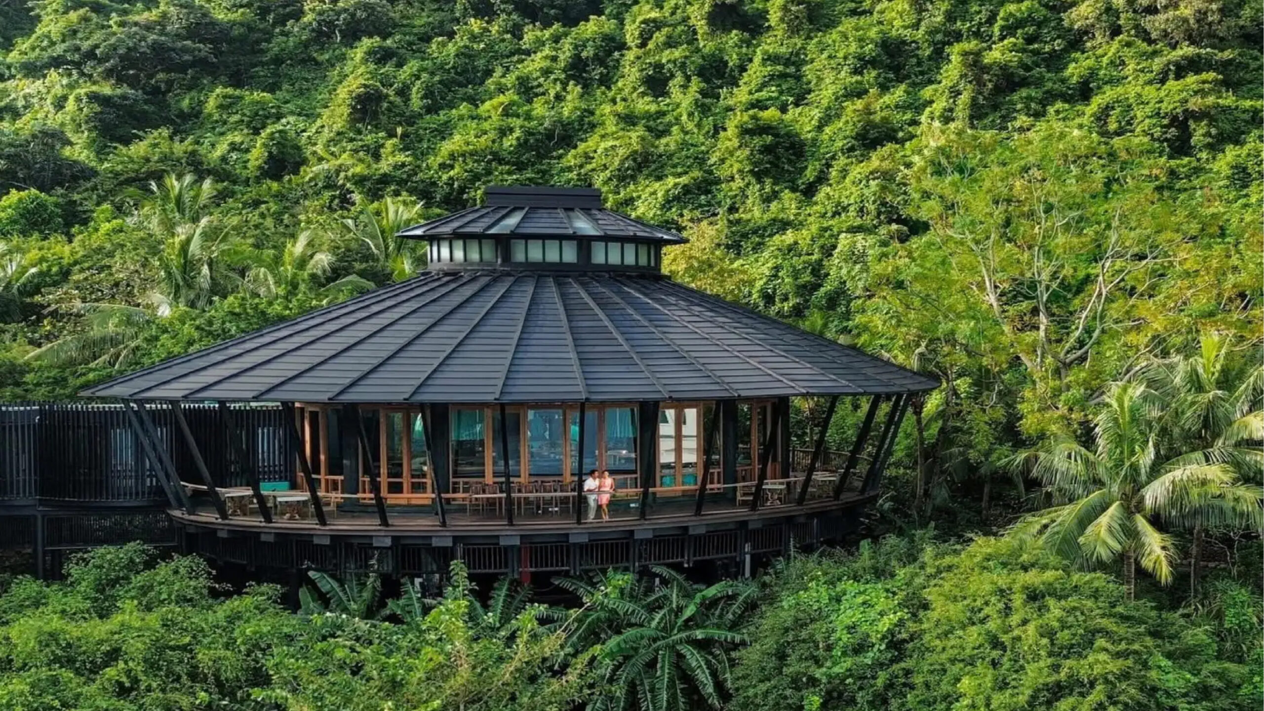Top 10 Resort Đắt Nhất Việt Nam – Khi Xa Hoa Gặp Gỡ Thiên Nhiên