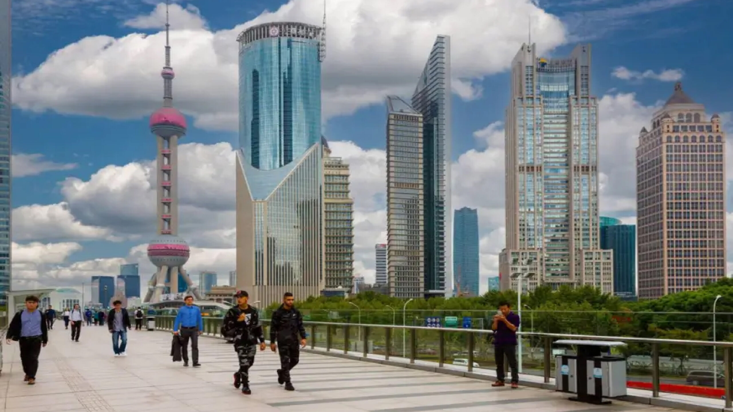 Shanghai Tower – Biểu Tượng Của Năng Lượng Trung Hoa Hiện Đại