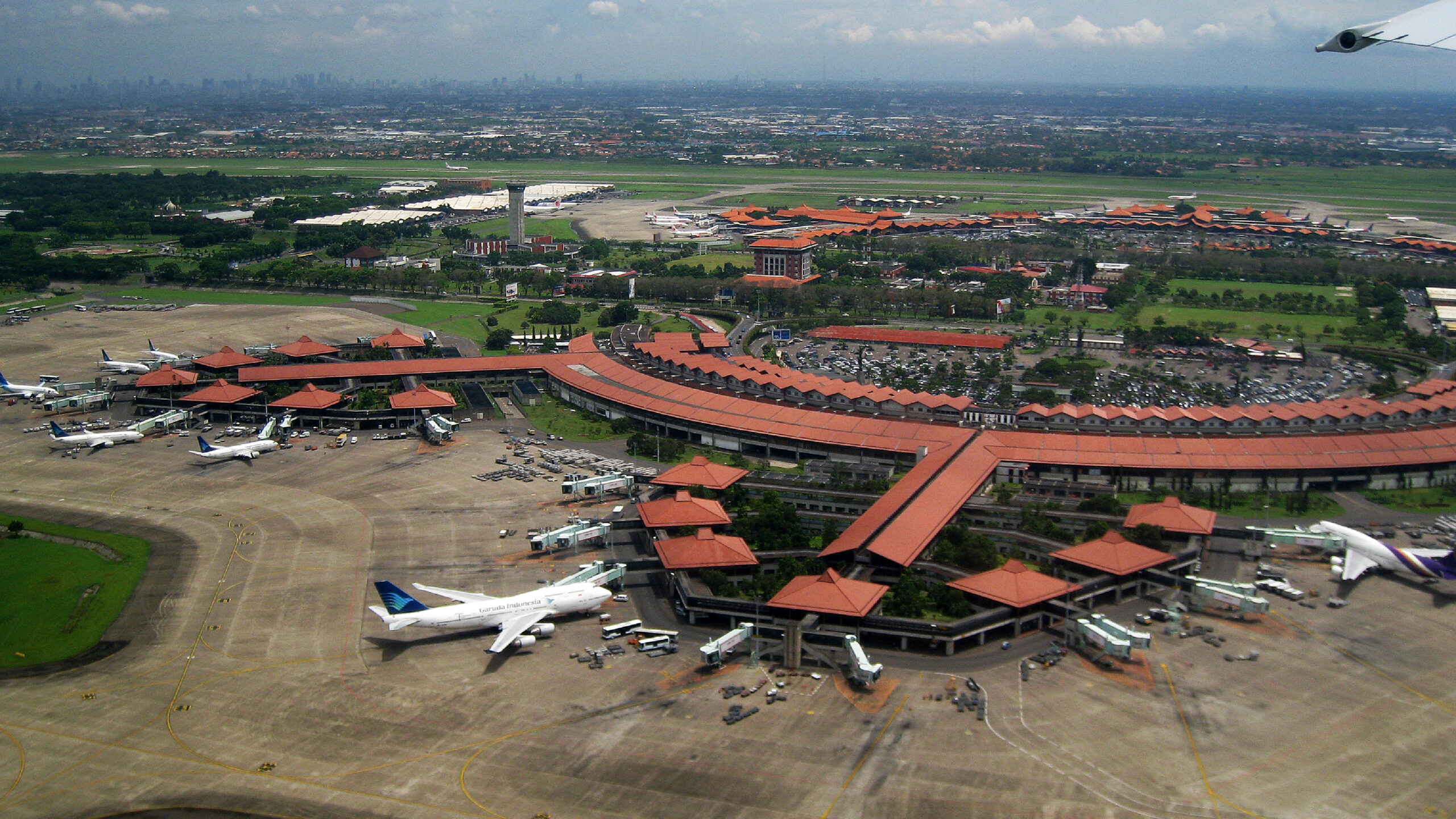 Soekarno-Hatta – Hành khách nội địa và quốc tế tại Indonesia